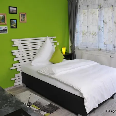 - Dillinger Schwabennest Aparthotel 2*