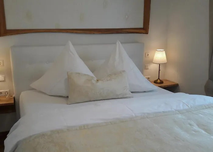 - Dillinger Schwabennest 4*